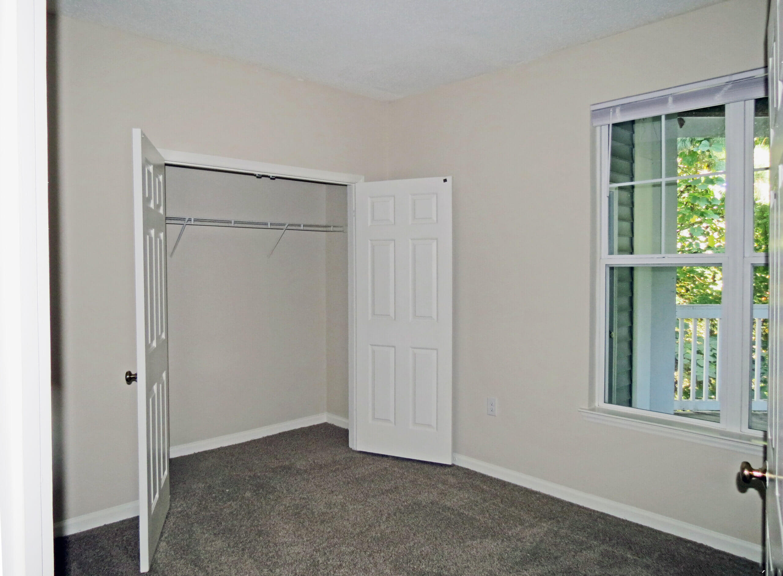 FCL - modern styled bedroom